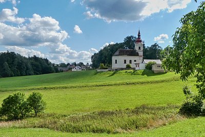Kostel sv. Anny ve Studeném...u Těchonína