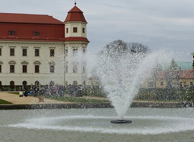 Vodotrysk v holešovské podzámecké zahradě
