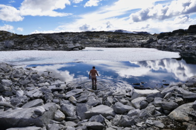 Nahý jsem přišel na svět...