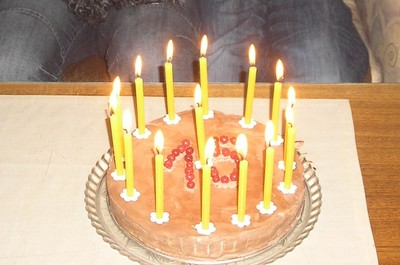 Žlutý krok mezi dospěláky