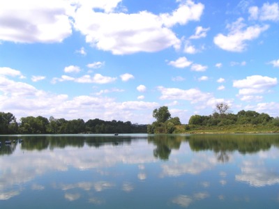 Mohelnické jezero zrcadlení.