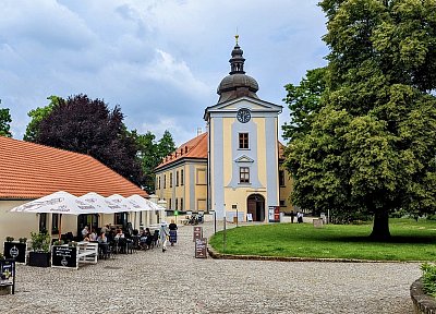 Zámek Ctěnice