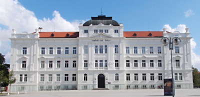 A od září bude plná ........