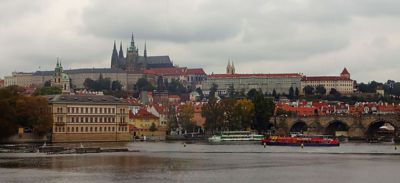 Pózuje za každého počasí