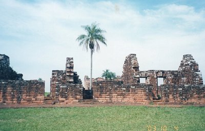 Ruiny jezuitské misie.jpg