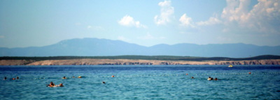 Plavou si ani neví jak...