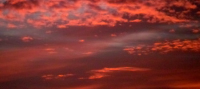 Netradiční barva nebe