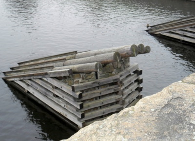 Zábrany u kamenného mostu v Písku