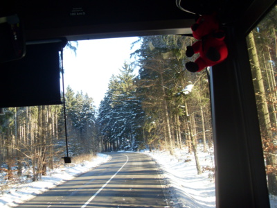 Zimní krajina z autobusu...