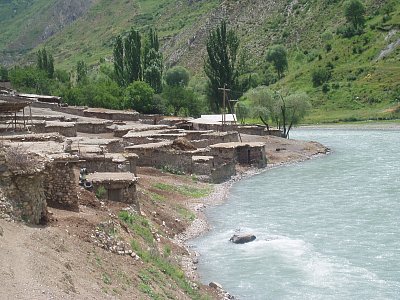 Tádžická vesnice.JPG