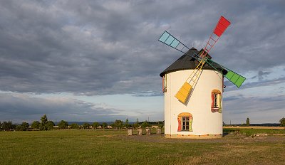 Větrný mlýn ...*