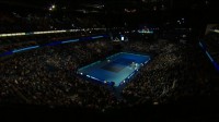 Tenisový kurt - jako jeviště v divadle - O2 Arena v Londýně 2014