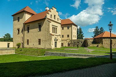 Na zámku v Polné