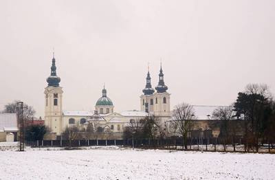 doksany-klasterni-kostel.jpg