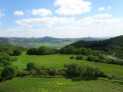 dsc00096-pohled-z-rozhledny-k-vychodu.jpg