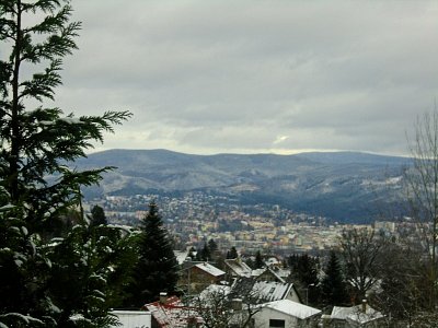 Pohled na usínající město.