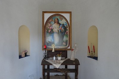 dsc04197-vnitrek-kaple-sv.-rozalie.jpg
