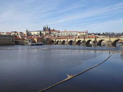 dsc06936-prazsky-hrad-karluv-most-polaci-chocholacky-1.jpg