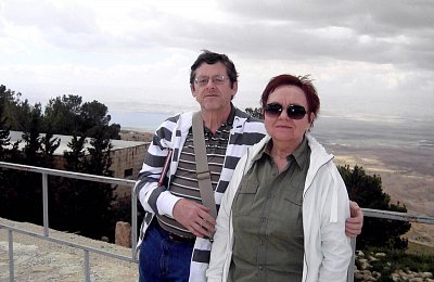 Biblická hora Nebo, v pozadí Mrtvé moře