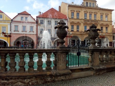 Kašna na náměstí v Kadani