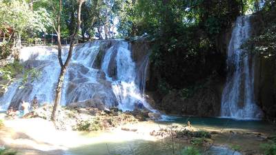 kaskádovité vodopády Aqua Azul