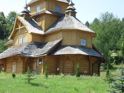 dřevěný kostelík v Zakarpatí