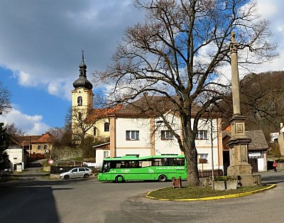 img-1630-privezl-me-zeleny-autobus.jpg