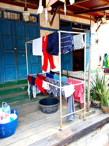 Sušení prádla v Luang Prabangu