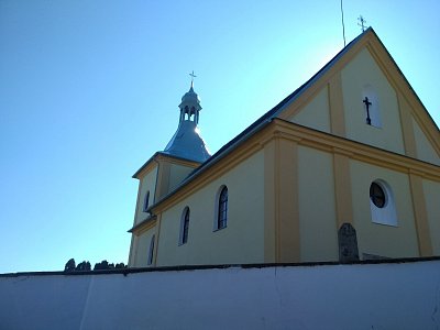 kostel Všech svatých v Dobrnicích