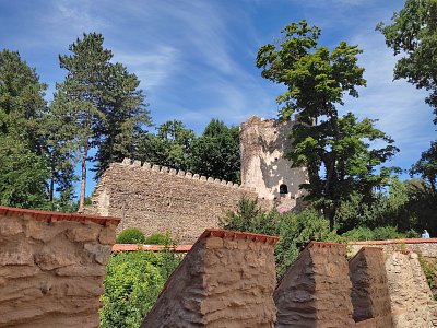 Kolowratská věž z věže zámku