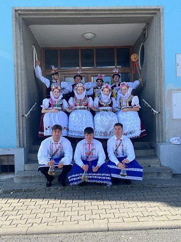 Před řazením hodového průvodu