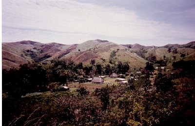 Fidži - domorodá vesnice na Viti Levu