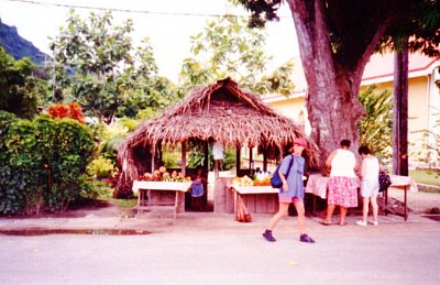 Vaitape - hlavní "město" Bora Bora