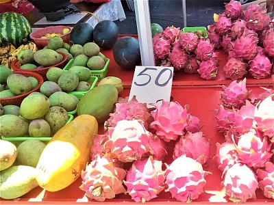 Indonéský trh - ovoce