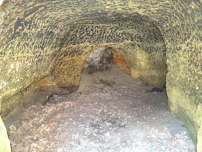 jeskynka-u-skautske-skaly.jpg