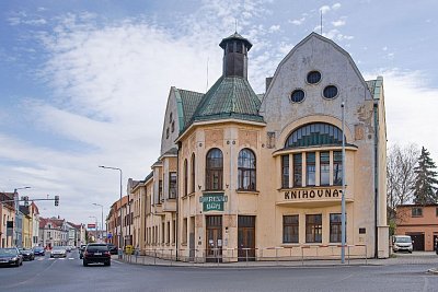 1  Středočeská vědecká knihovna
