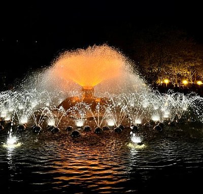 Spievajúca fontána 2