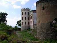 Středověký hrad Doubravka