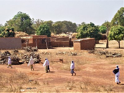 Burkina Faso - cestou do vesnice