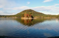 Kopec Borný a Kachní ostrůvek - Máchovo jezero