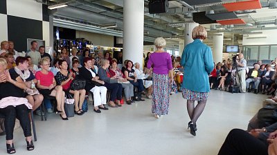 p1100434-3.jpg