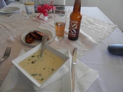 Polévka a knedlíky z manioku