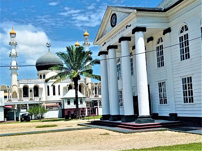 Paramaribo - synagoga a mešita