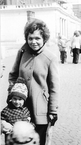 s mým synovcem 1975