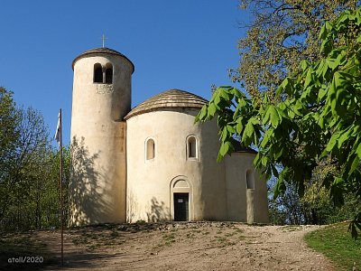 rotunda-jarni.jpg