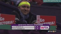 Běloruští fandové vystavovali tabulky s přáním vítězství Victorii Azarenkové