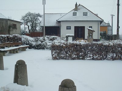 Sníh dělá celou vesničku kouzelnou