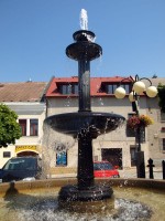Replika staré italské kašny zkrášluje Staré náměstí