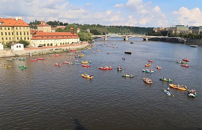 Šťastnou plavbu rokem 2023