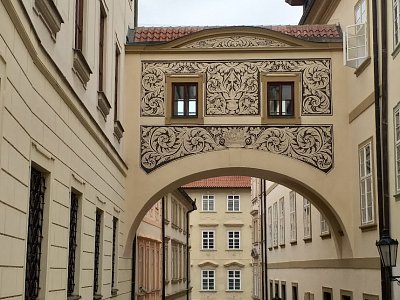 Ještě jeden z pražské Thunovské ulice